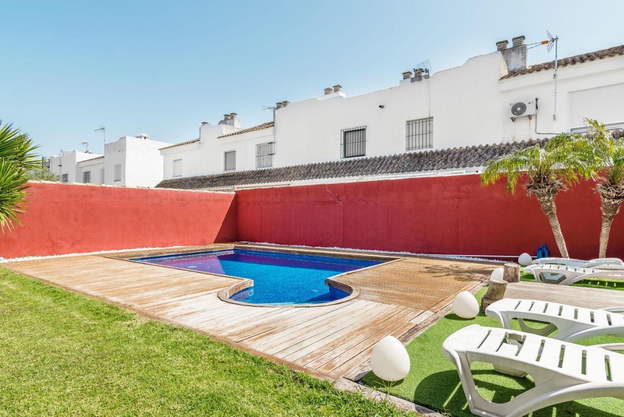 Villa Marty - Mayores De 25 Anos Chiclana de la Frontera Exterior photo